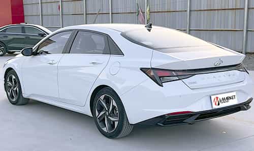 Hyundai Elantra, 2023