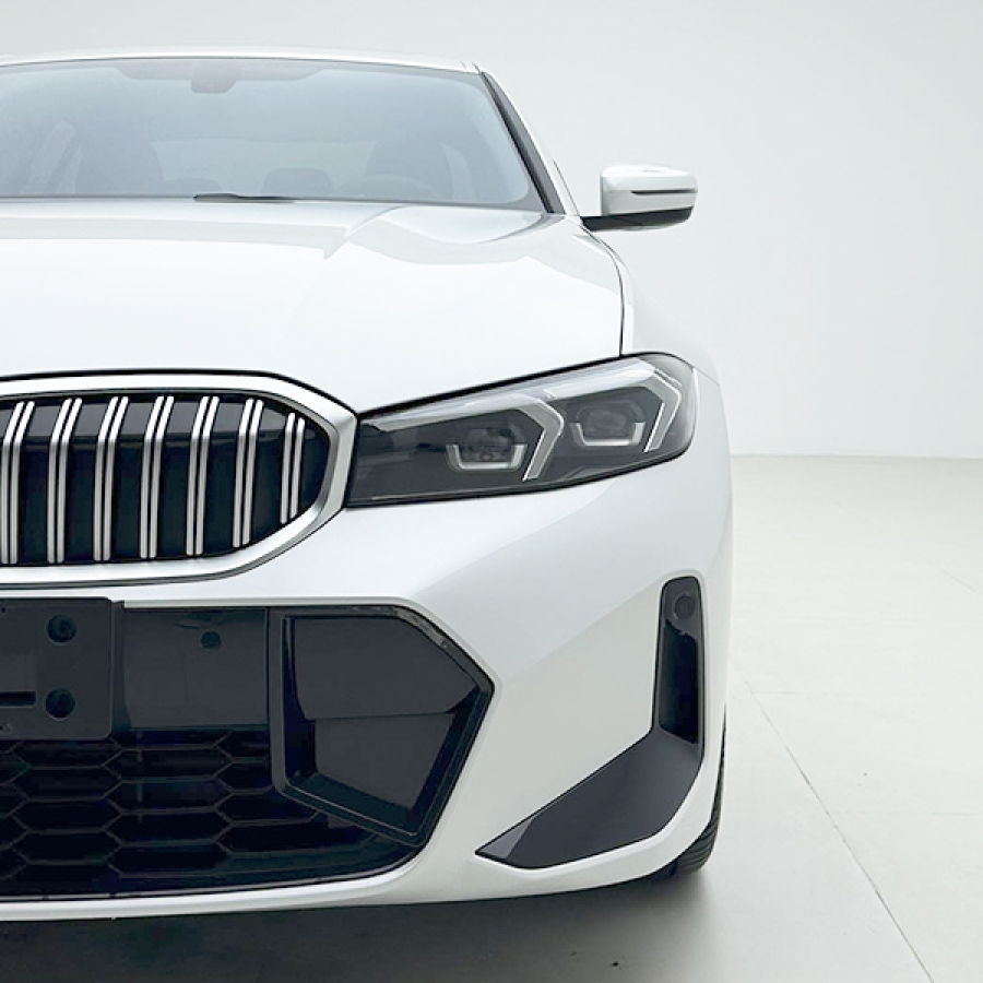 BMW 320, 2023