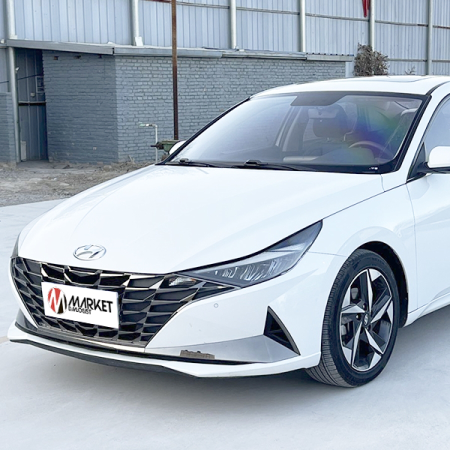Hyundai Elantra, 2022